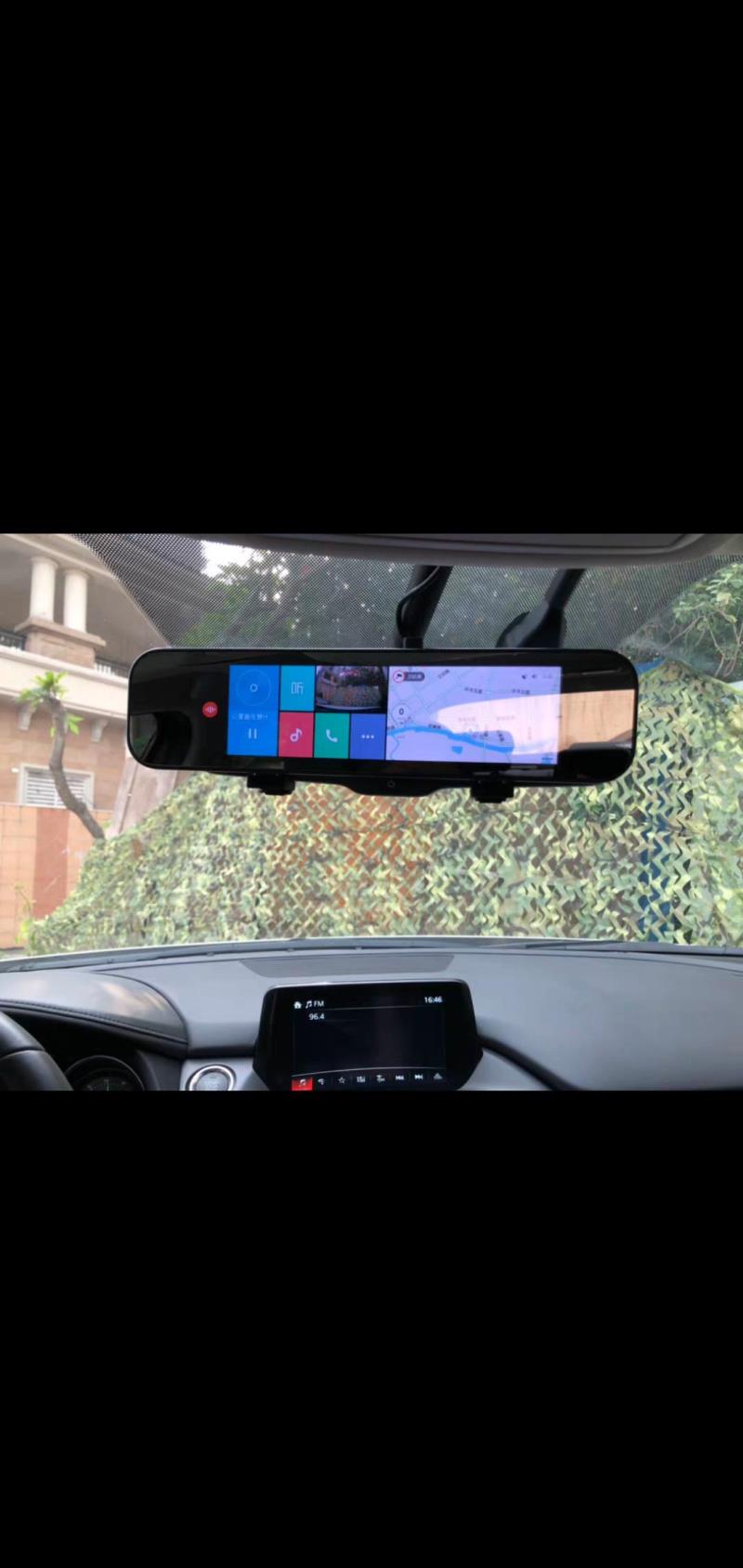 哈弗f7，F7的车内后视镜上可以装这种行车记录仪吗，后视镜上有没有啥功能的