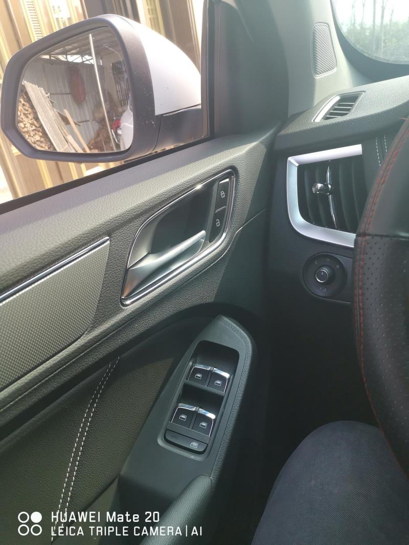 荣威rx5，这个车的智能钥匙能关闭车窗吗