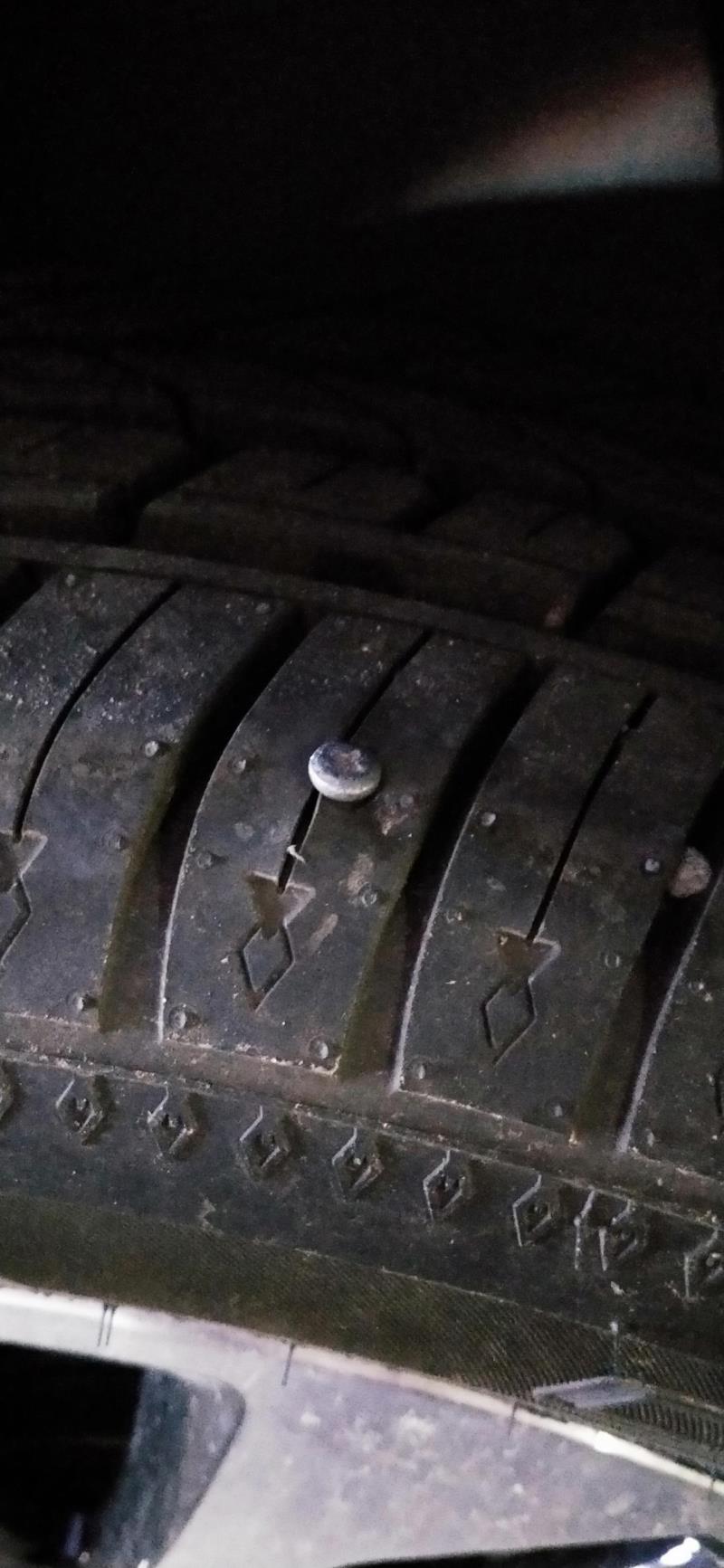 传祺gs4，新车半个月，后轮胎被扎钉子了，去补胎是卸轮毂补的应该是热补，这样补好可以上高速，可以使用多久呢?帮忙回复