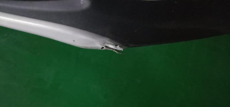 荣威rx5，汽车前铲塑料部分破损可以修复吗