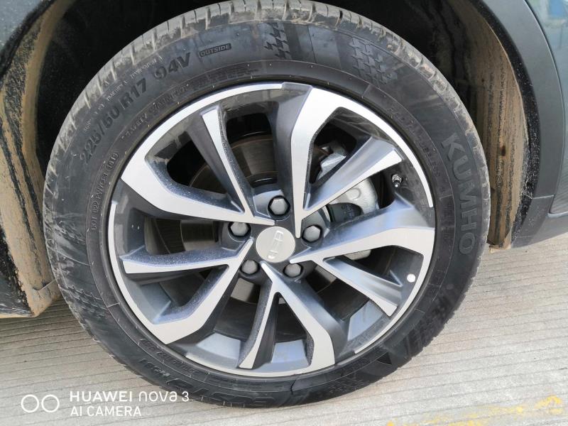 吉利帝豪GS2019cvt雅版用的轮胎是锦湖轮胎吗，看百度上说的是佳通的求告知