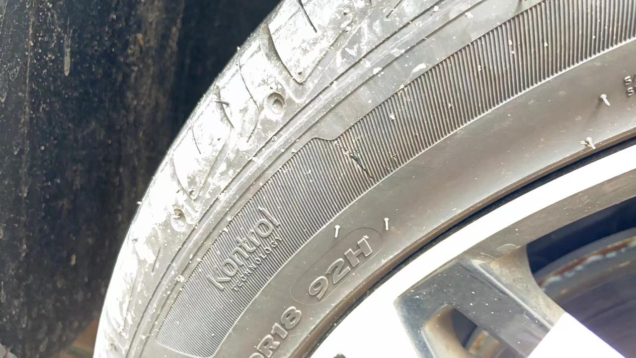 大众T-ROC探歌 轮胎这个划痕要去修吗 会不会存在安全隐患