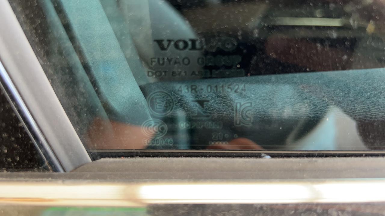 沃尔沃XC60 这个玻璃的生产日期是多少