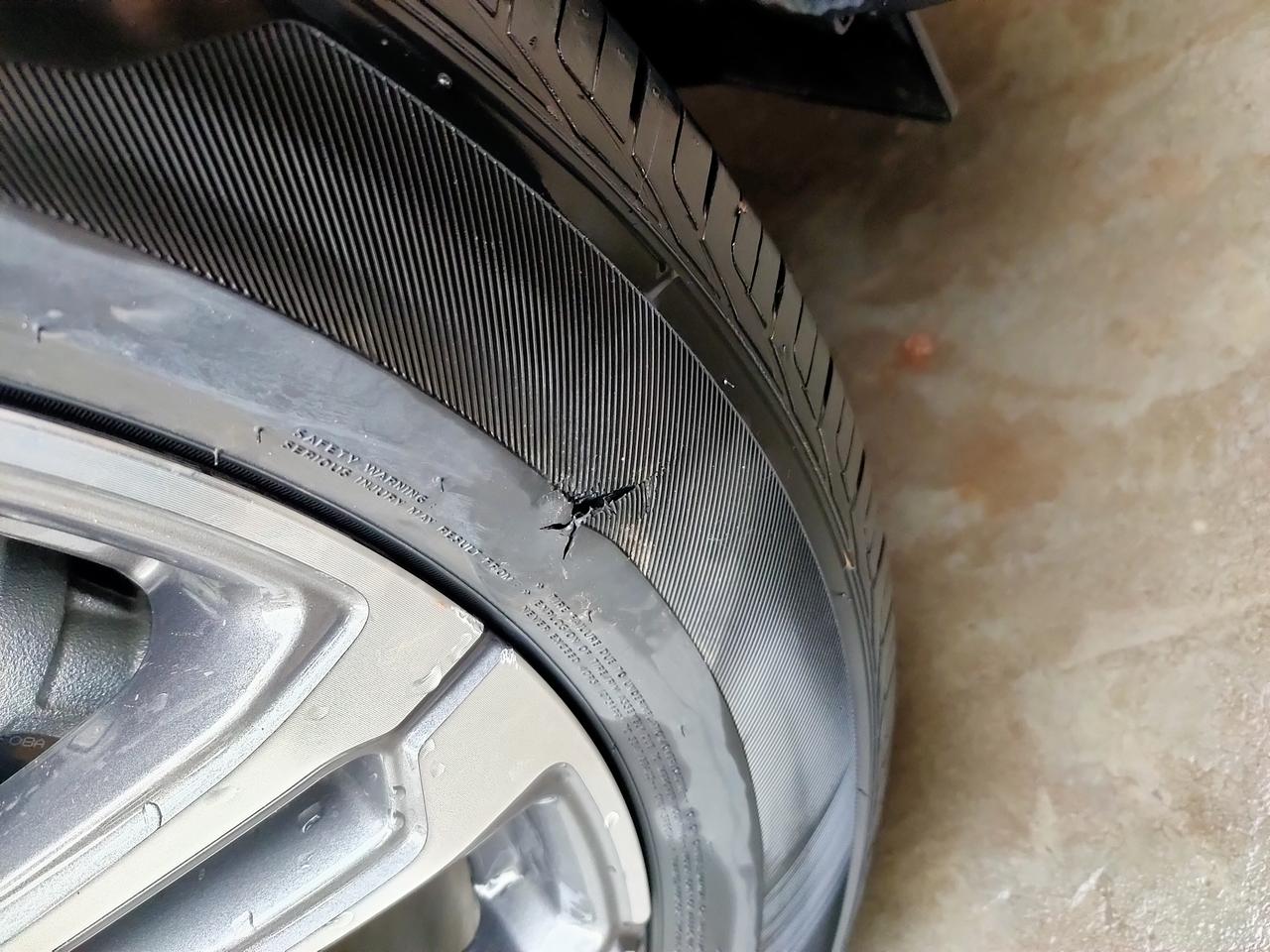 长安CS75 PLUS 车子前轮胎侧面破损，有没有影响上高速