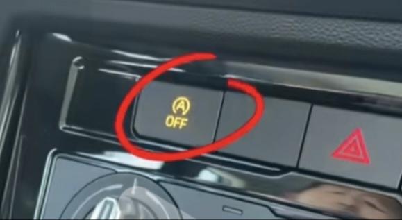 捷达VS5 22款捷达vs5自动启停行车时是不是按下这个键关了，然后开开自动驻车按钮是吧