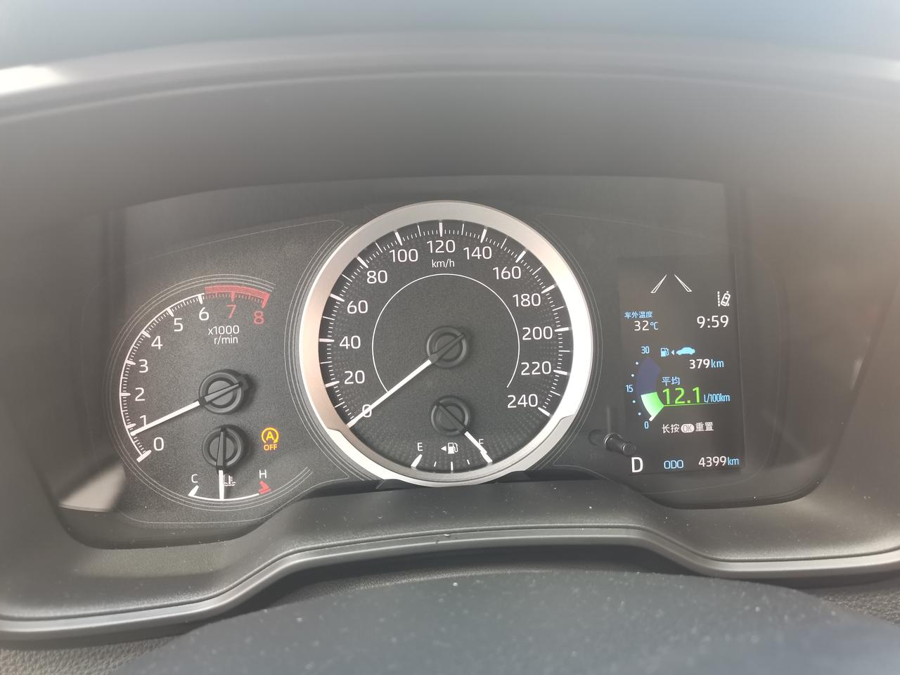 丰田卡罗拉 4399公里，油耗怎么会那么高呢