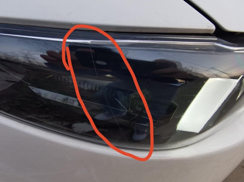马自达CX-5 车友们，你们22款cx-5车灯有这样的痕迹吗