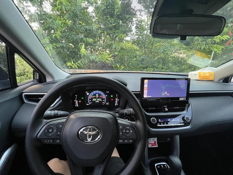 丰田卡罗拉锐放 ，怎么把CarPlay导航投到仪表盘上显示