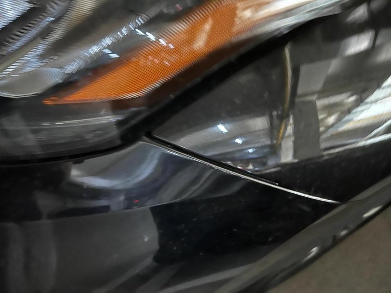 丰田汉兰达 22款双擎版本，发现日系车这个保险杠的缝隙还真有点大，今天看了同款车的，他的缝隙就是严丝合缝，真的品控差距那