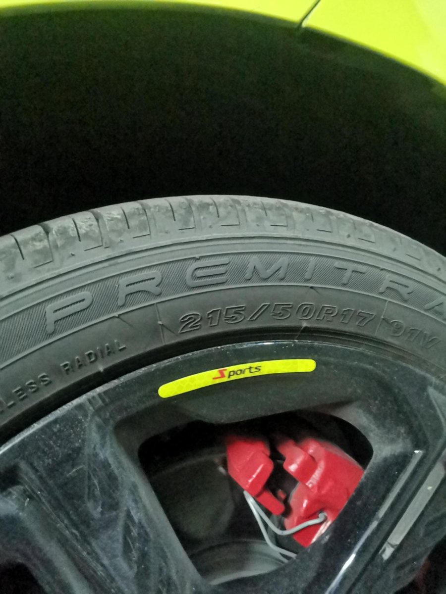 名爵MG5天蝎座 为什么我的轮胎不是米其林的[流泪]，9月份的车子，听你们说轮胎减配了，我就去看了下，之前都没有注意过，