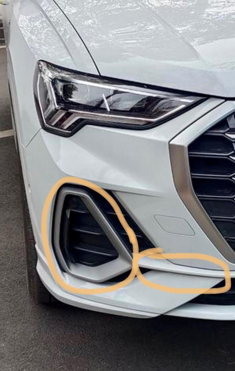 奥迪Q3 有车友知道这两个银色饰条怎么拆下来嘛？想拆下来自己贴个黑膜。