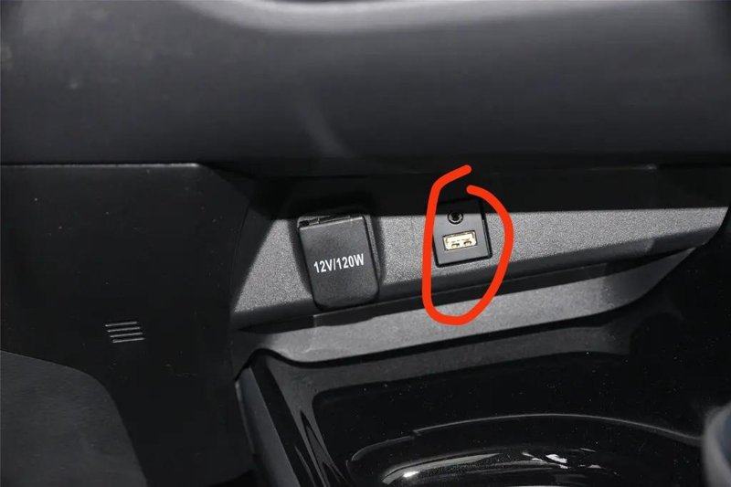 丰田C-HR 今天用这个USB插70迈的行车记录仪，长期接记录仪会不会损坏，打算一直用这个USB接记录仪用了