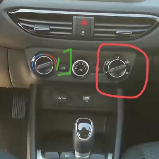 现代悦动 1， 为什么一拧红圈那个钮，绿圈那个 A/C空调就会亮？ 2， 车门开着的情况下，后排的顶灯可以关闭吗？