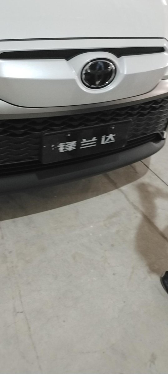 丰田C-HR 锋兰达高配黑色落地多少钱？