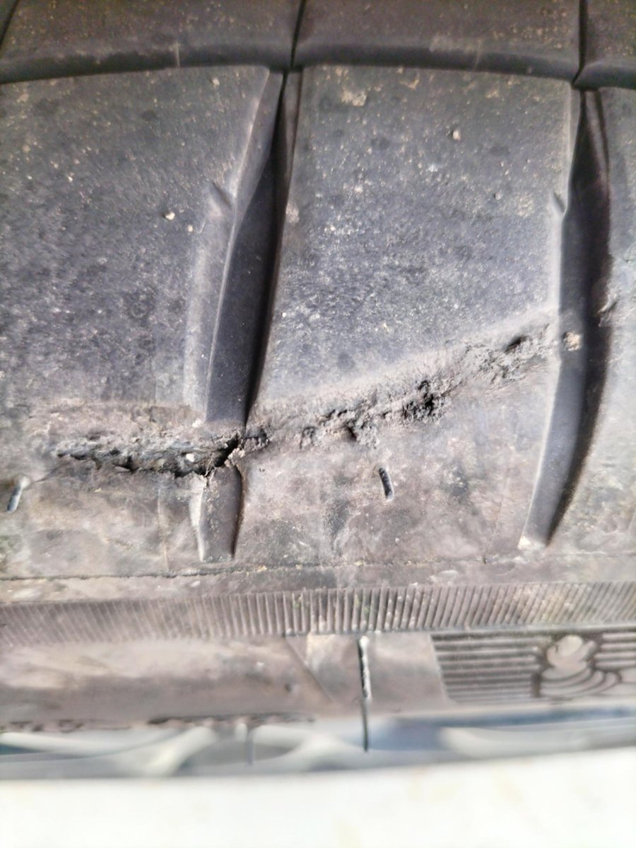 荣威RX5 轮胎碰了估计要换，有没有必要继续使用米其林的，还是换成其他牌子
