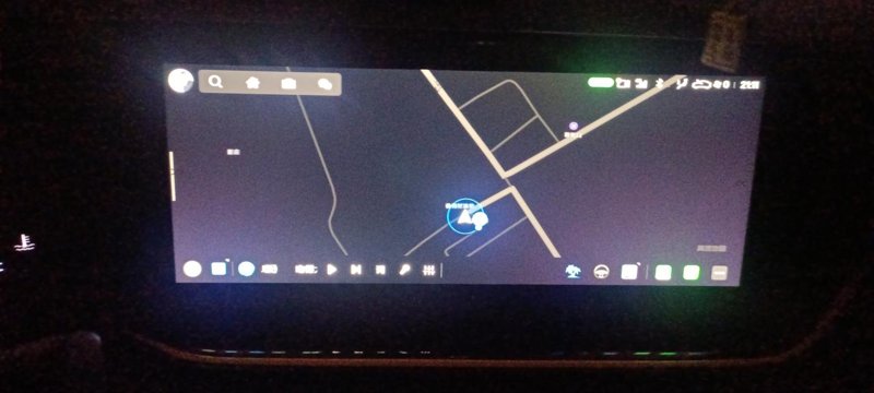 长安欧尚X5 PLUS 导航地图界面是黑色的，白天也是这颜色，怎么改成白色的