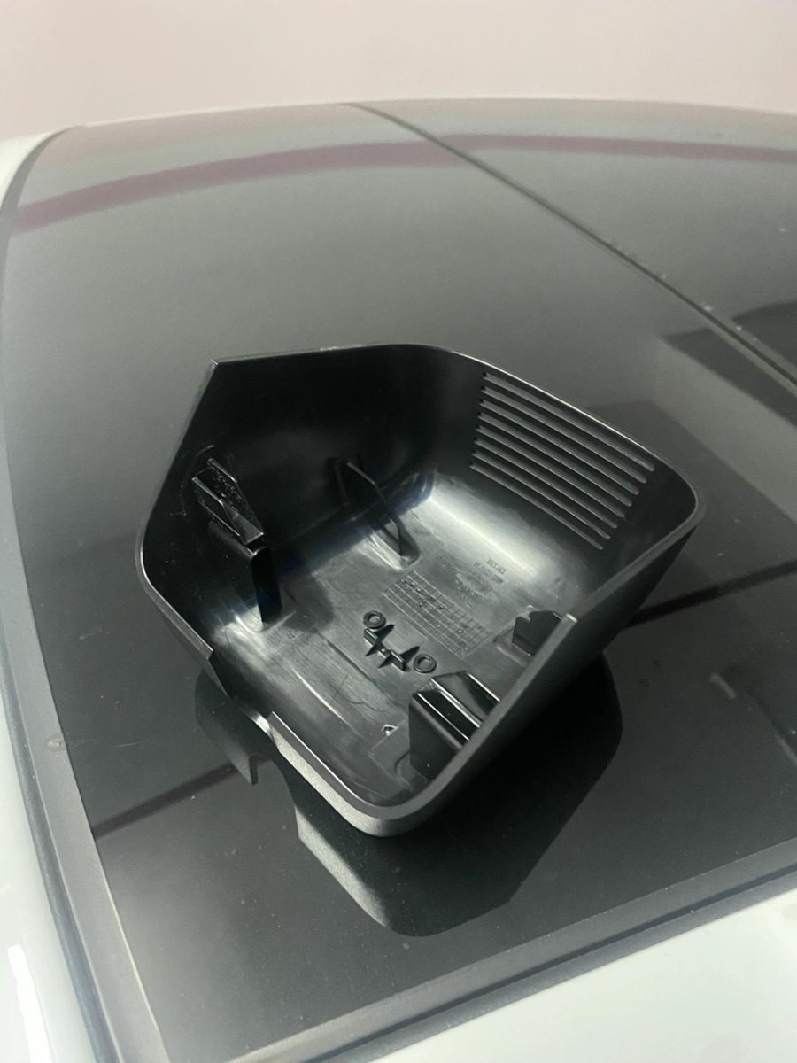 捷豹XEL xdm 这是个啥东西啊 [酷拽]上次在车里突然发现的，是不是从车里某个地方掉下来的 以为是行车记录仪 但是装