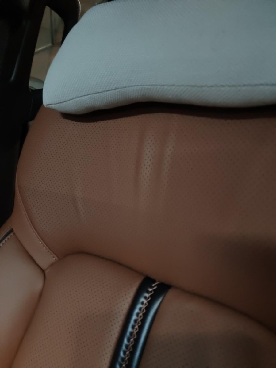 马自达CX-50行也 座椅靠背起皮，有相同问题的车友吗
