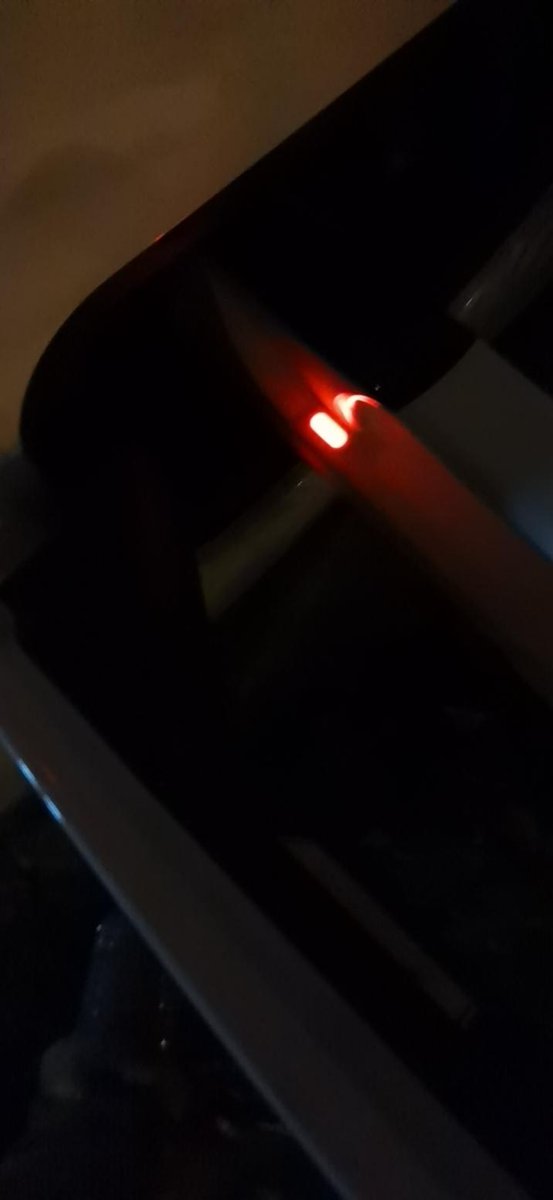 思皓花仙子 充电枪指示灯是红色的怎么回事