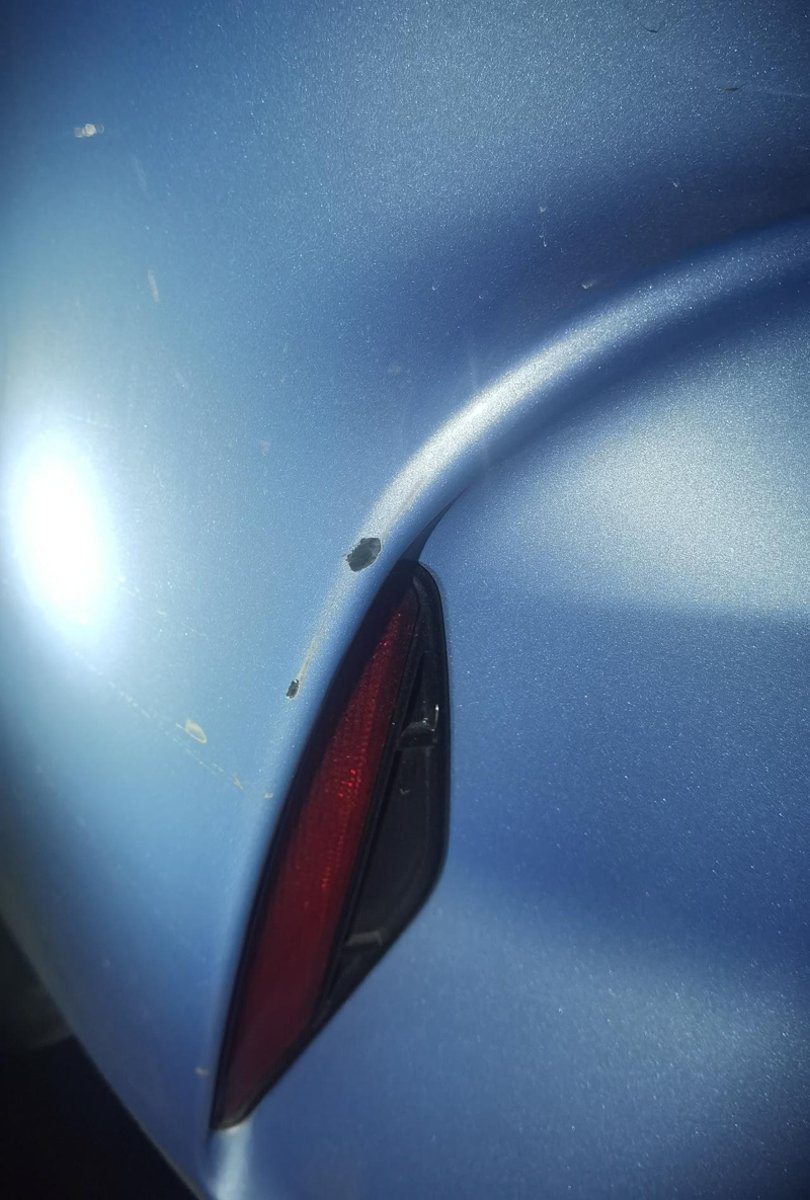 奇瑞艾瑞泽8 ，有没有好的没有色差的补漆笔用，人生第一台车，去年10月提的，第一次剐蹭，有点难受[流泪]
