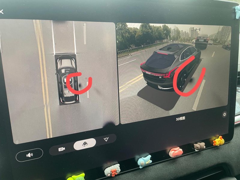 极氪ZEEKR 001 昨天开车发现360全景影像功能右边有一个黑点，以为探头有脏东西，四个探头擦了都没用，哪位大神帮忙