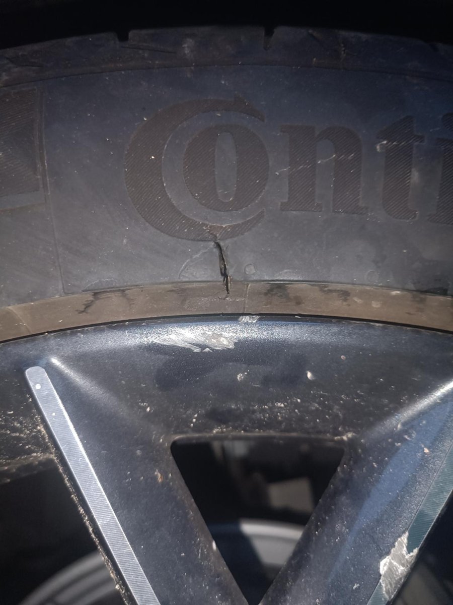 长安UNI-T 这种轮胎有没有必要去修复，还是去换胎